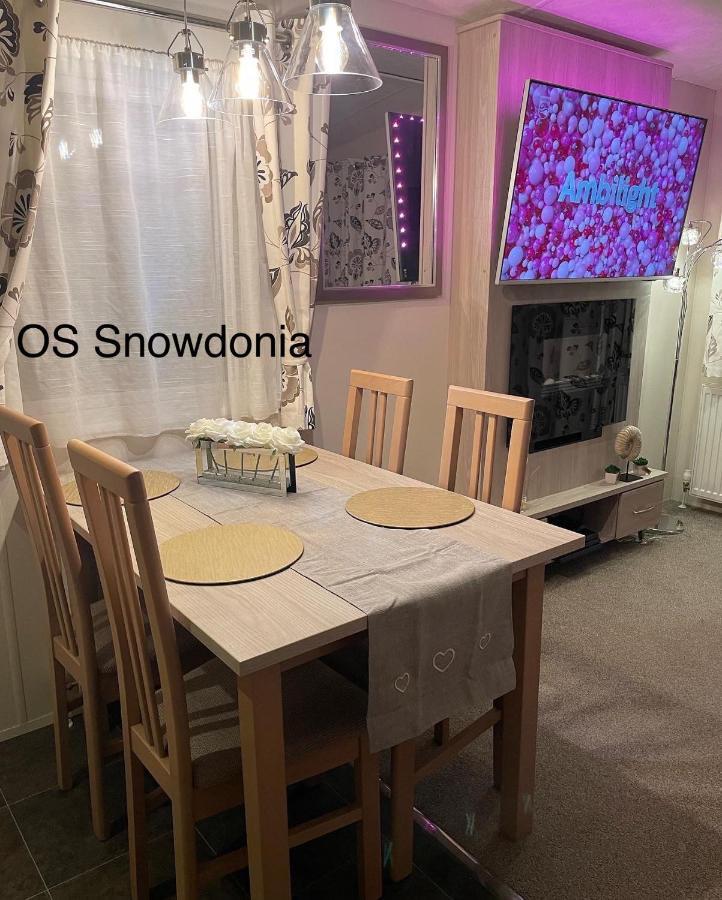 Snowdonia Holidays Caravan Hire - Aberdunant Park - 111 Silver Birch Porthmadog Luaran gambar